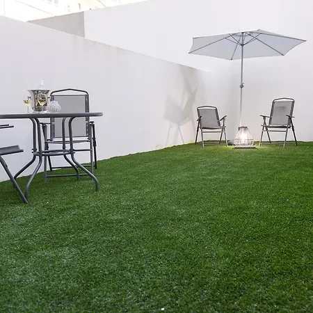 Gulbenkian Gardens Apartment *